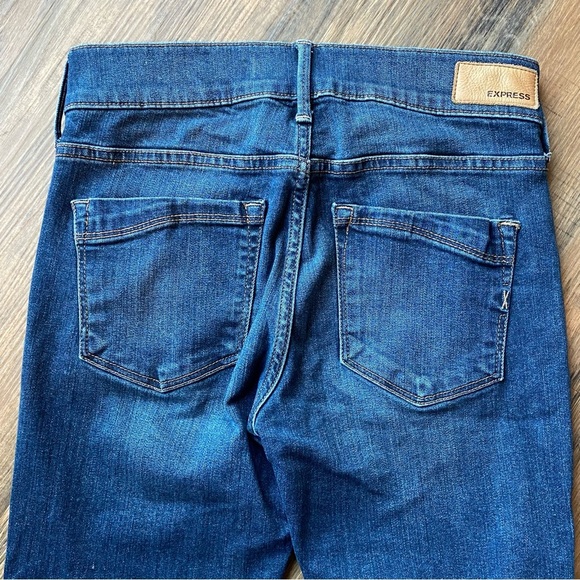 Express Women's Blue Jeans - Picture 4 of 5